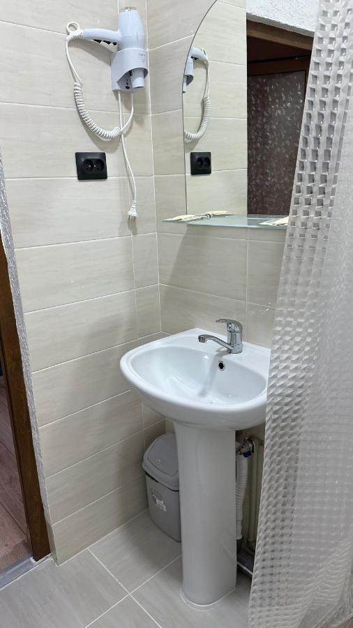 Лилия Gudauta Exterior foto